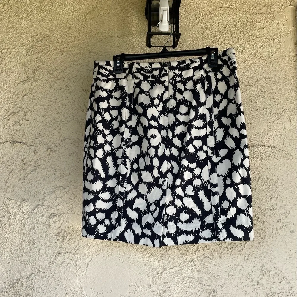 Ann Taylor LOFT pencil skirt